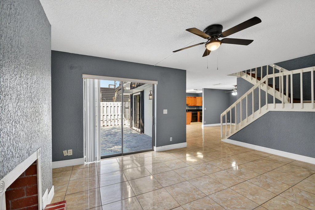 320 Woodland Road - Photo 2