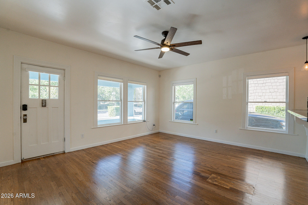 959 S Ash Avenue - Photo 6