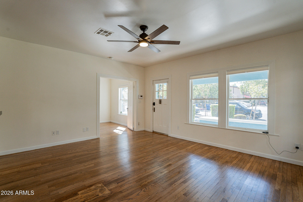 959 S Ash Avenue - Photo 5