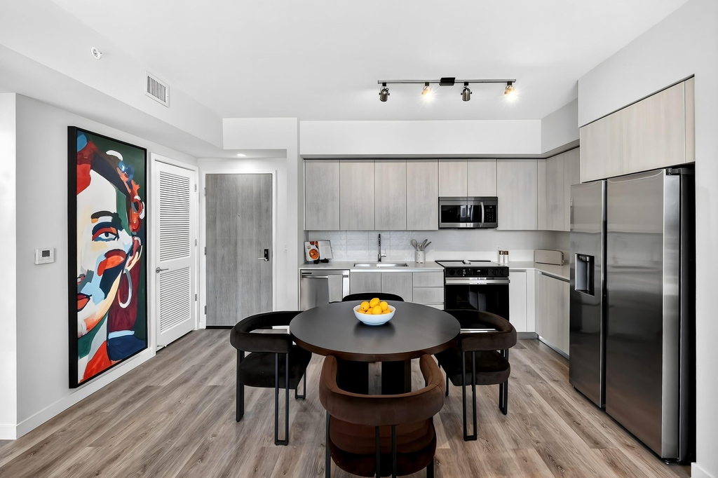 600 N Andrews Avenue - Photo 46
