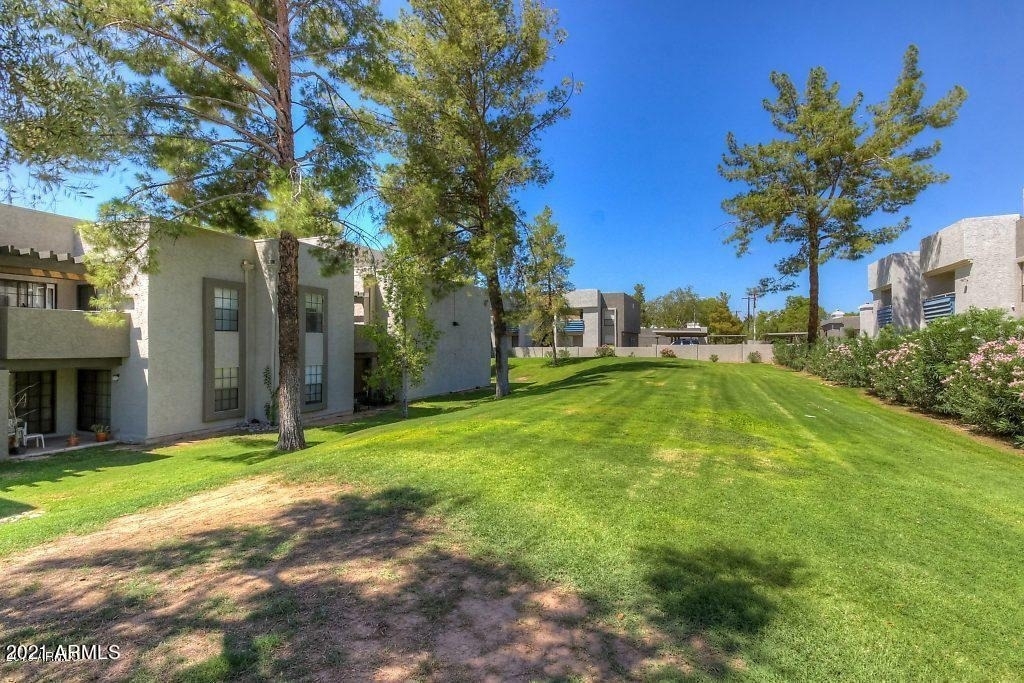 8020 E Thomas Road - Photo 1