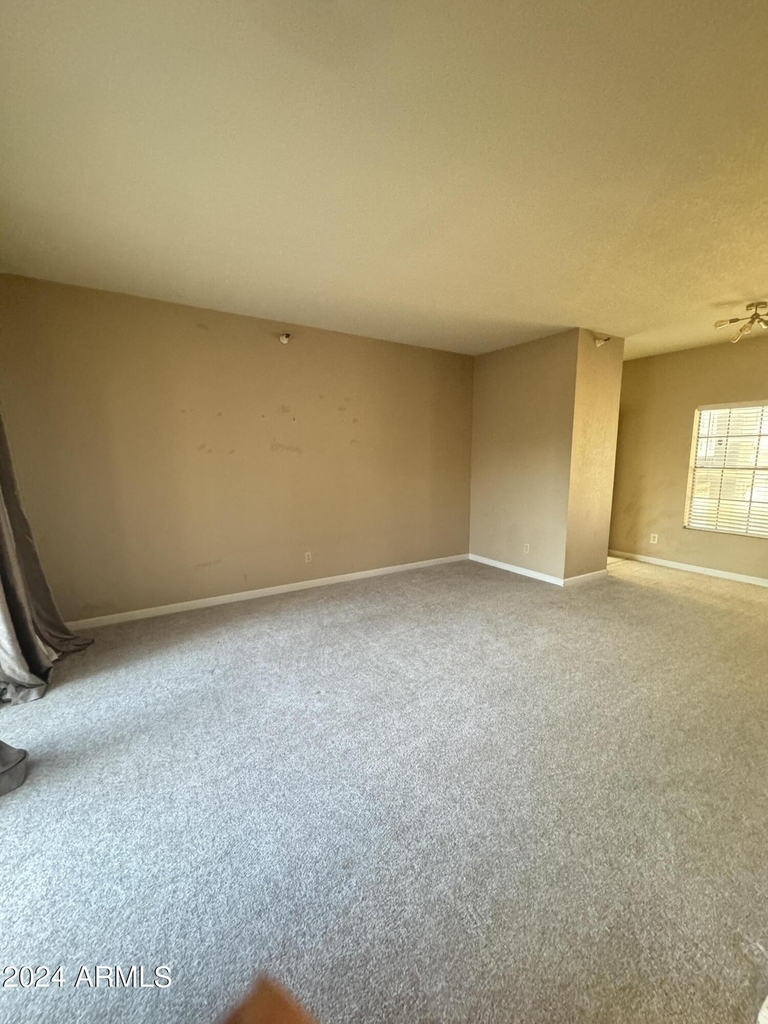 8020 E Thomas Road - Photo 9