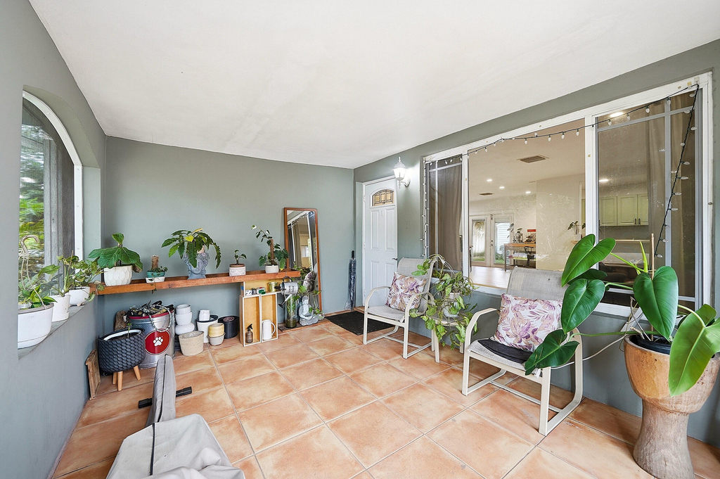 1208 N 31st Avenue - Photo 4