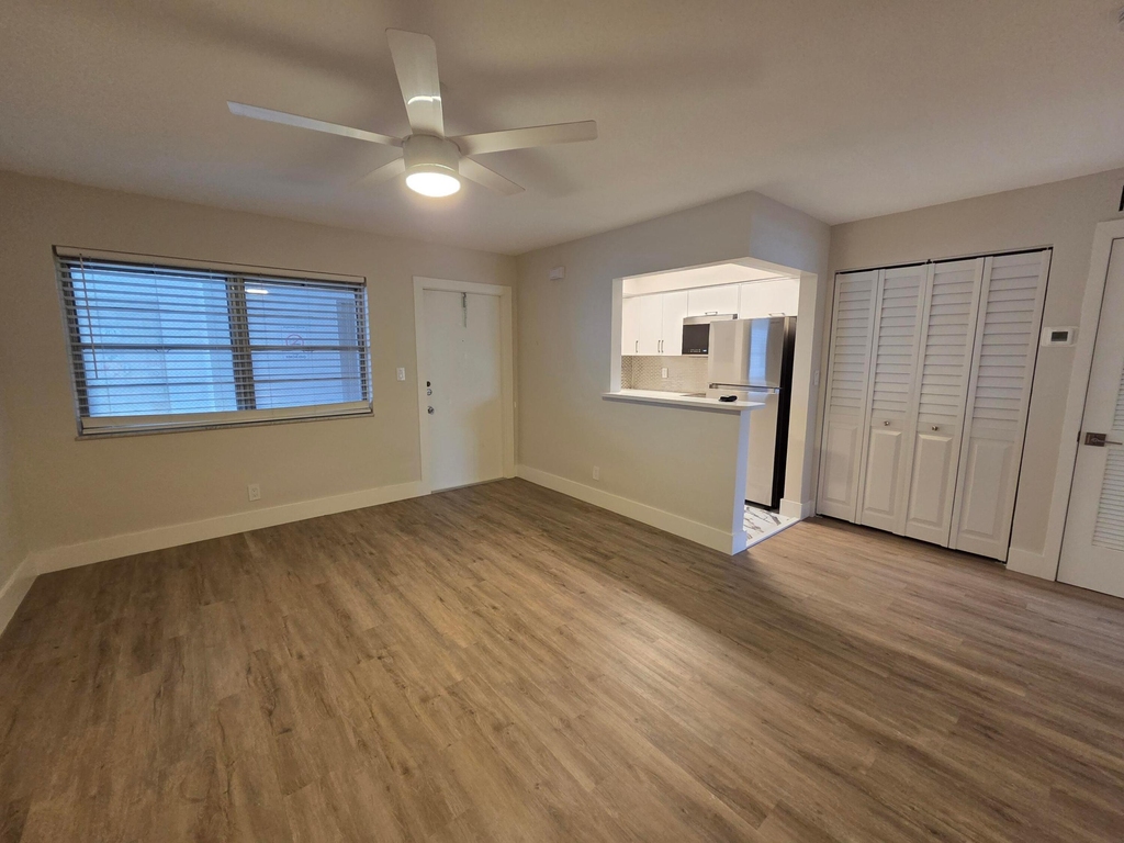 5630 Ne 18th Avenue - Photo 1