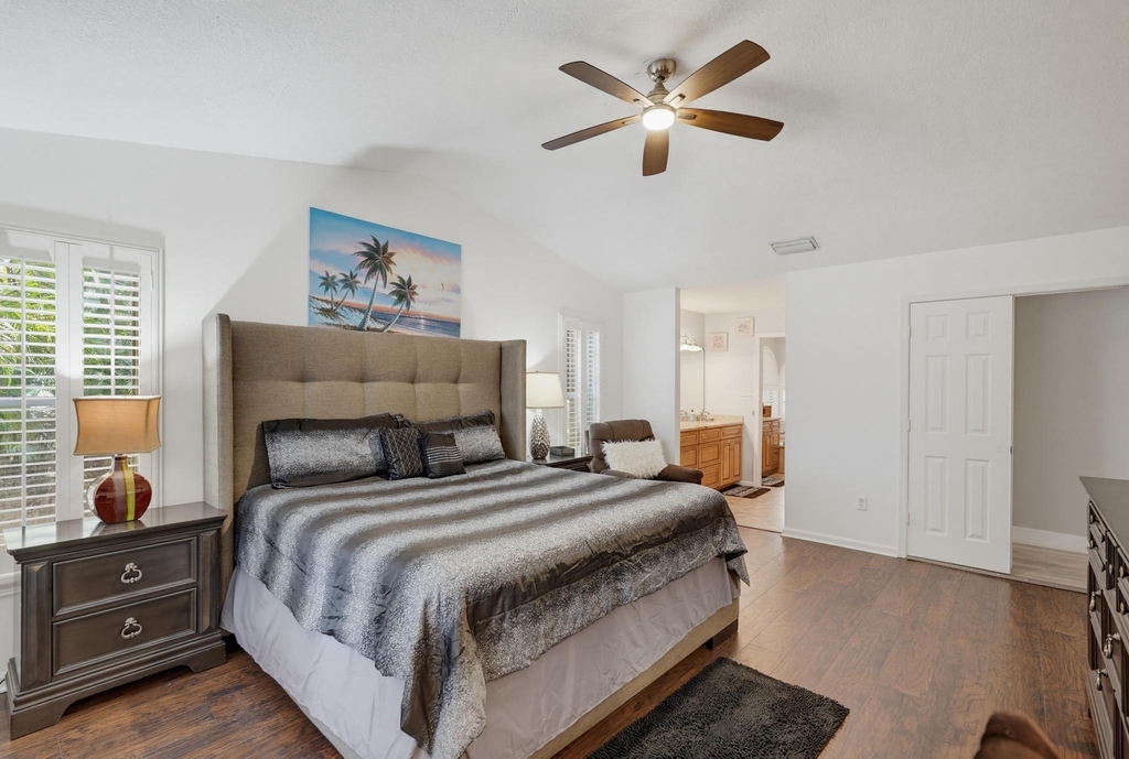 1619 Wiltshire Village Drive - Photo 17