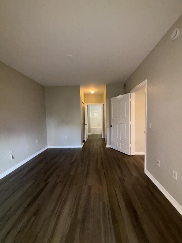 2412 Belmont Lane - Photo 4