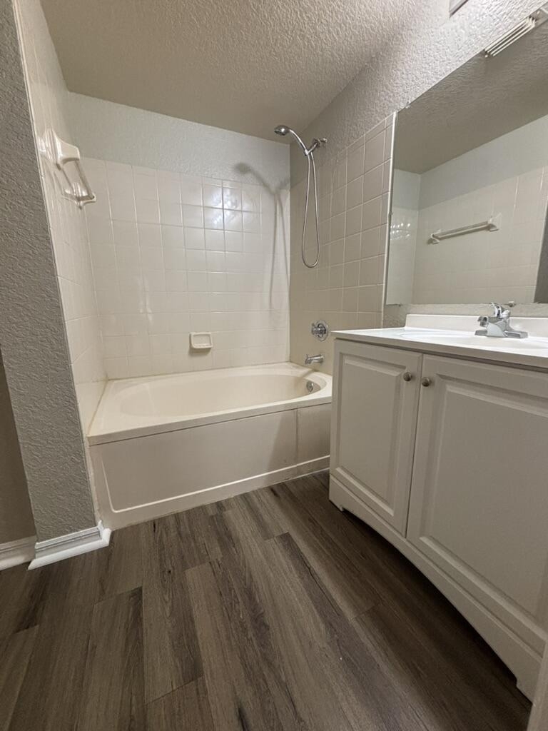 2412 Belmont Lane - Photo 5