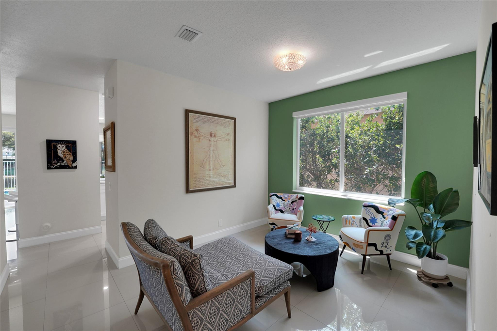 1070 Bluewood Terrace - Photo 22