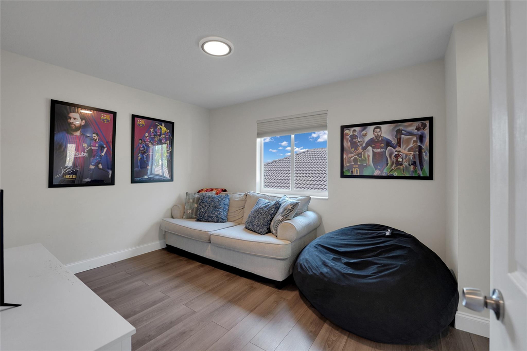 1070 Bluewood Terrace - Photo 41
