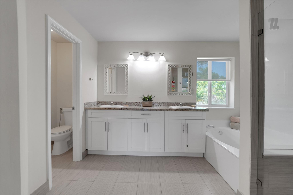 1070 Bluewood Terrace - Photo 30