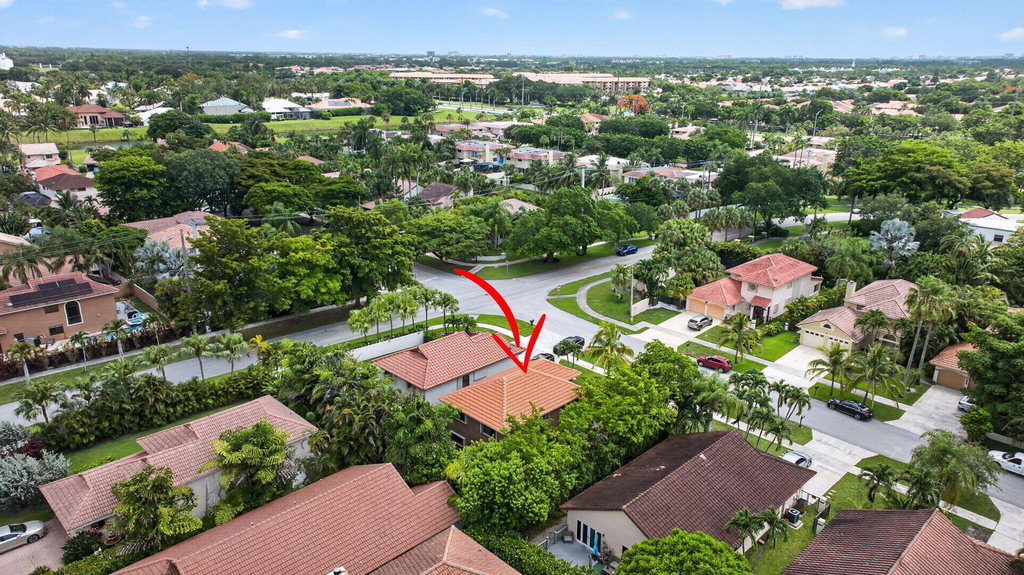 587 Nw 38th Avenue - Photo 39