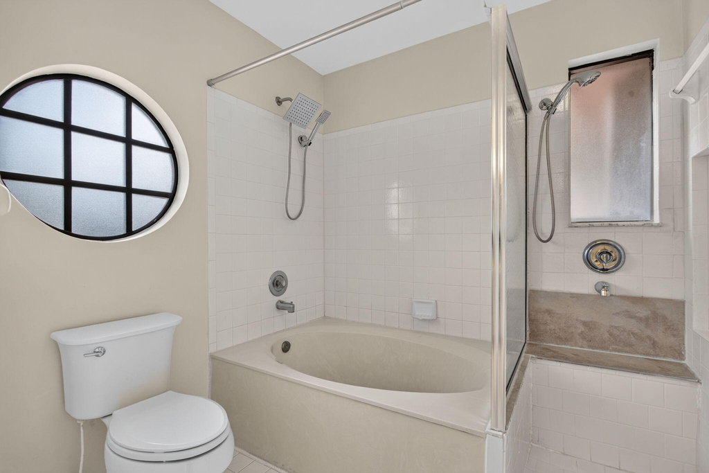 587 Nw 38th Avenue - Photo 31