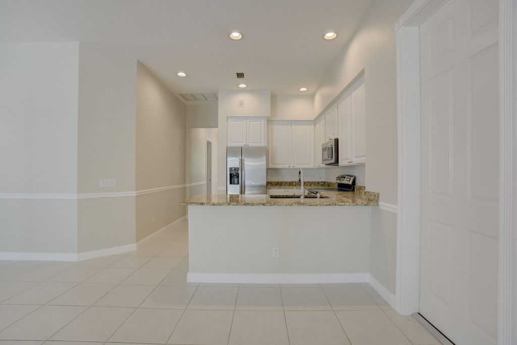 256 San Remo Drive - Photo 30