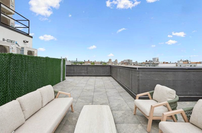 608 Ocean Avenue - Photo 5