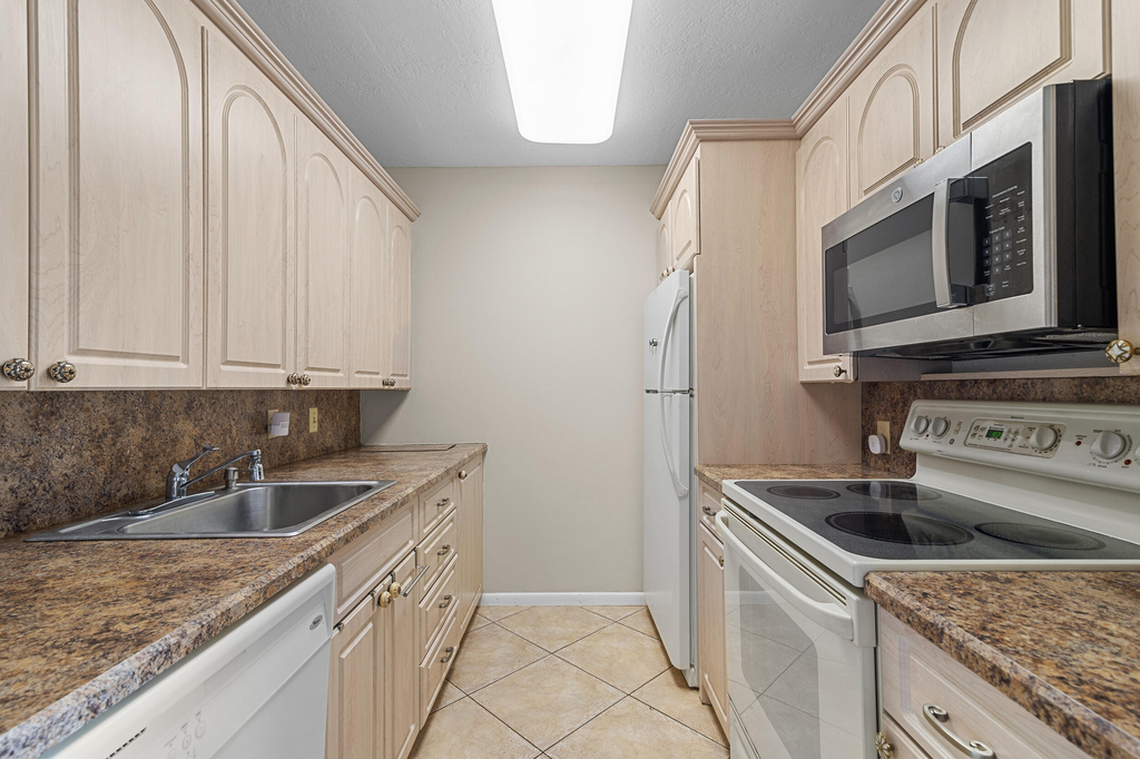 3013 Wolverton A - Photo 12