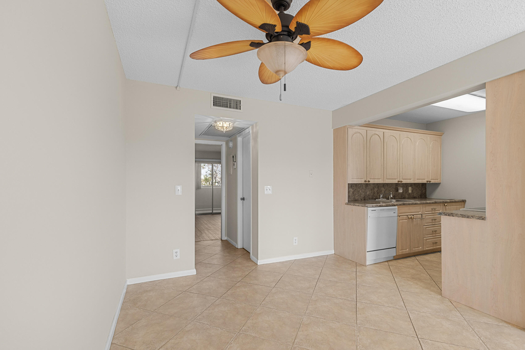 3013 Wolverton A - Photo 10