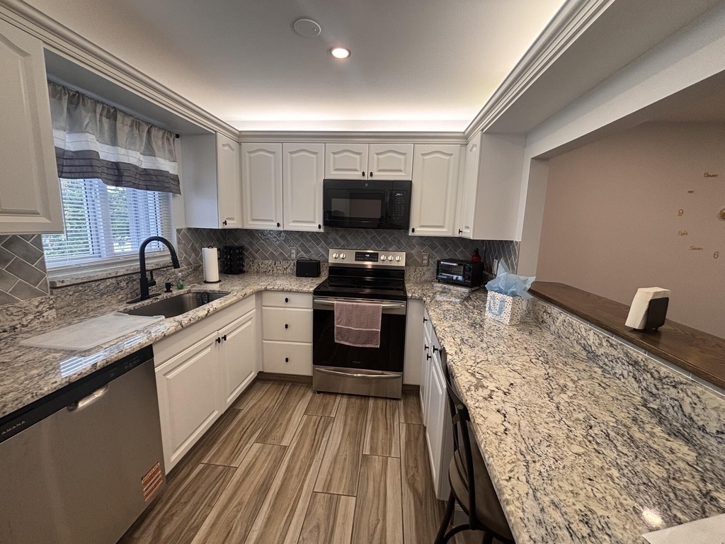 2950 Se Ocean Boulevard - Photo 2