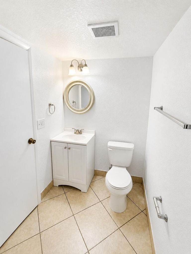 5728 5728 Blueberry Ct, Unit #38 Circle - Photo 29