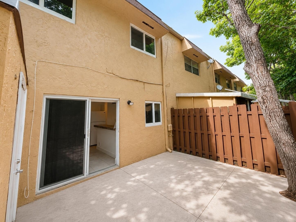 5728 5728 Blueberry Ct, Unit #38 Circle - Photo 31