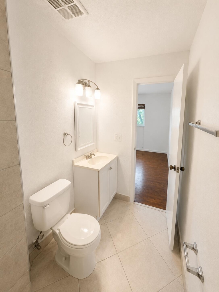5728 5728 Blueberry Ct, Unit #38 Circle - Photo 26