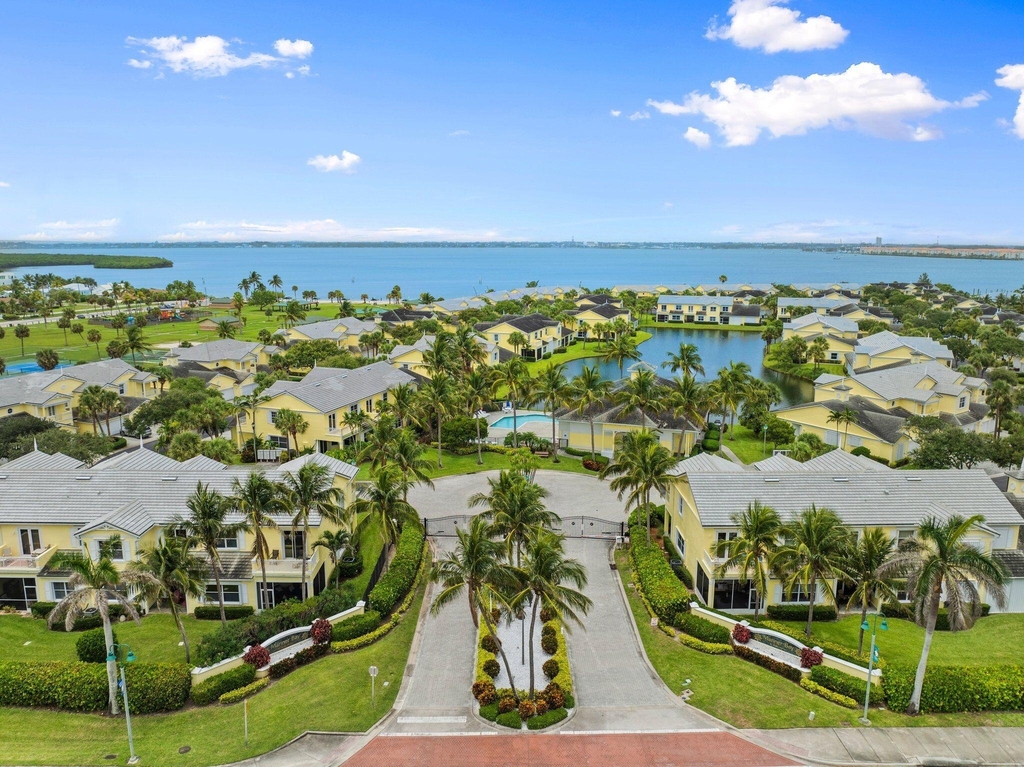 2200 Mariner Bay Boulevard - Photo 1