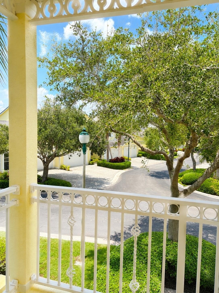 2200 Mariner Bay Boulevard - Photo 19