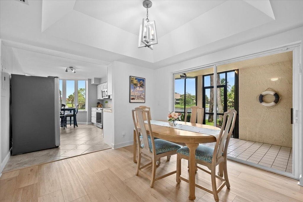 16913 Waterbend Drive - Photo 10