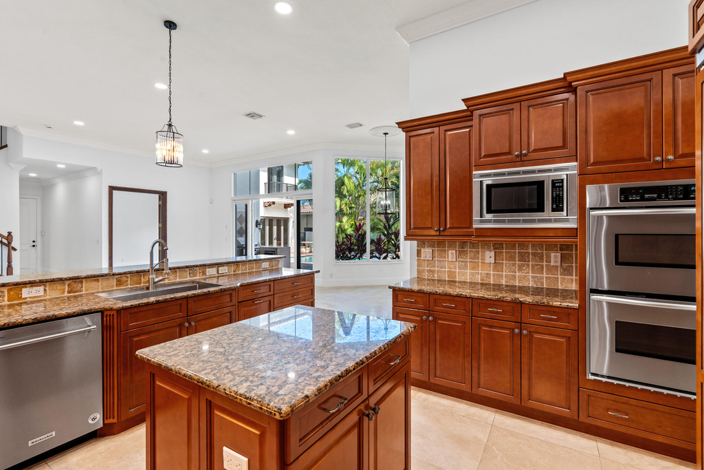 17550 Circle Pond Court - Photo 17