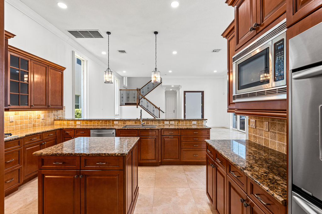 17550 Circle Pond Court - Photo 16