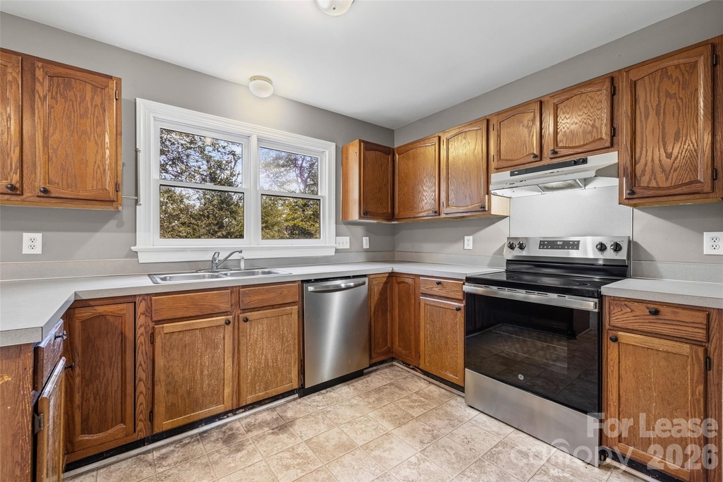 9224 Agnes Park Lane - Photo 15