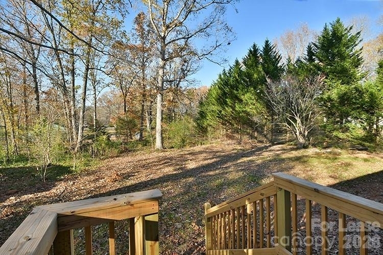 5433 King Wilkinson Road - Photo 17