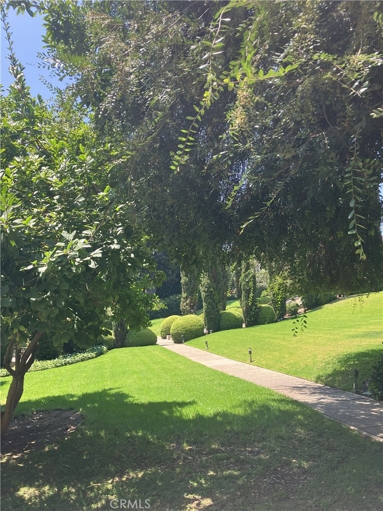 378 W Green Street - Photo 39