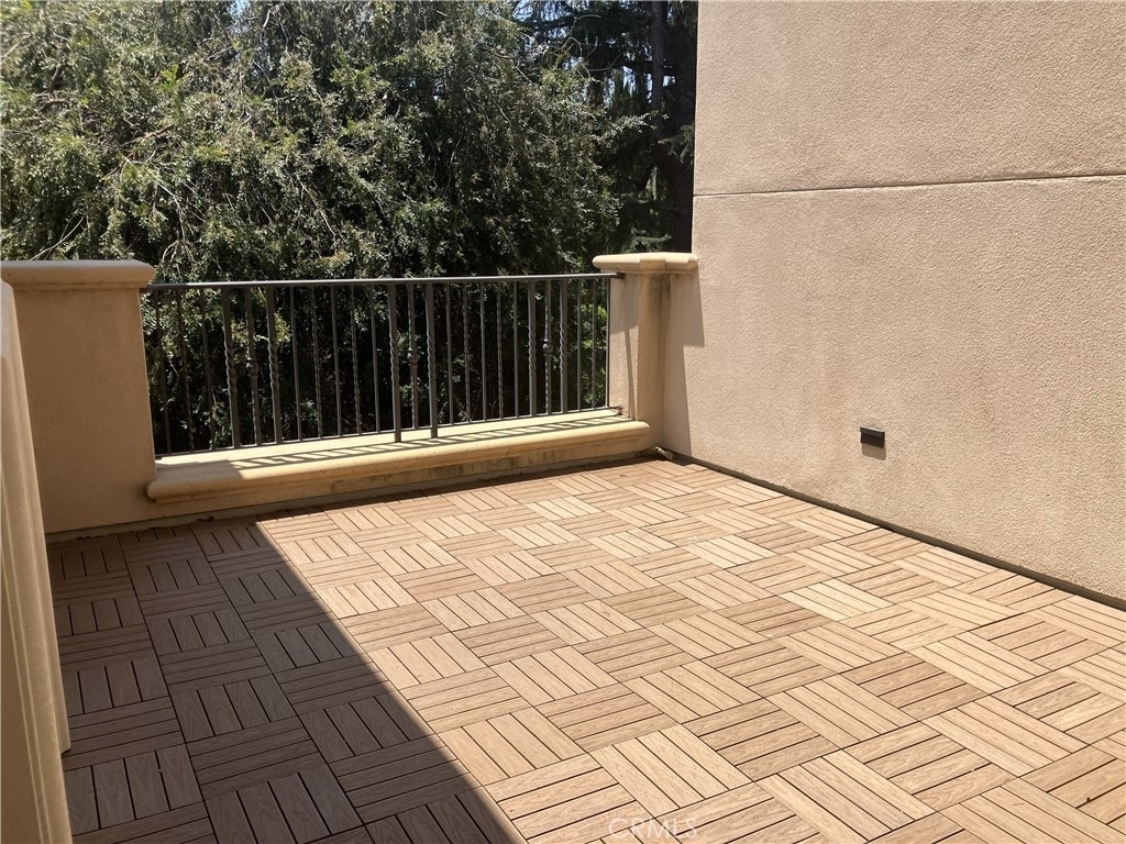 378 W Green Street - Photo 31