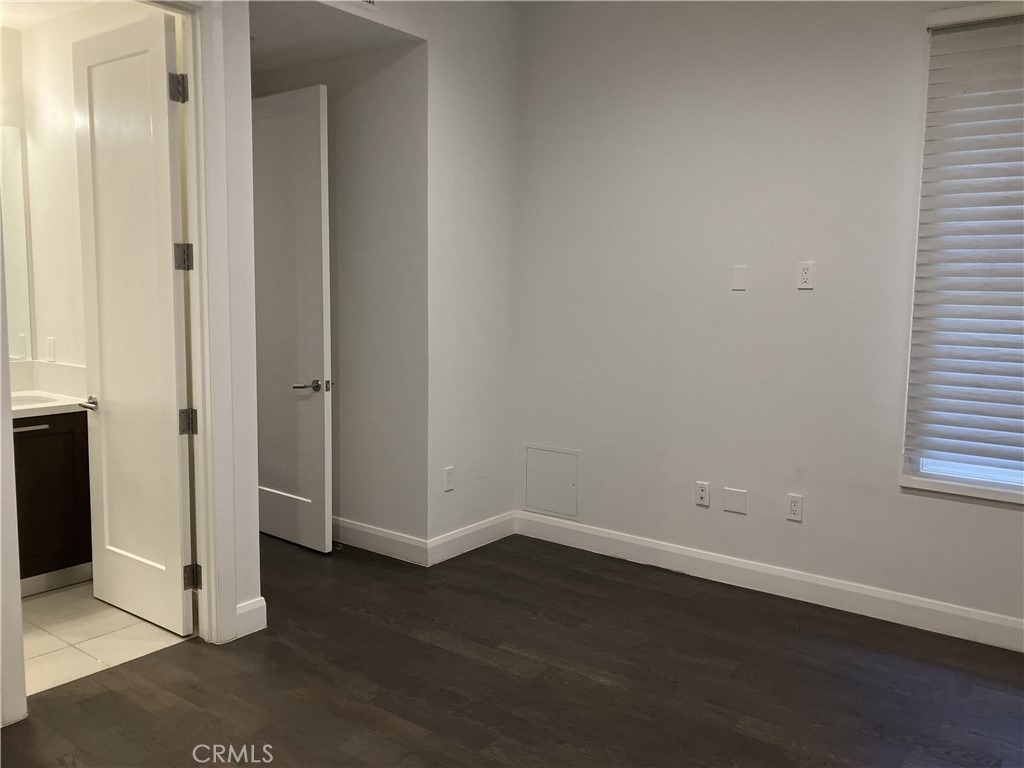378 W Green Street - Photo 21