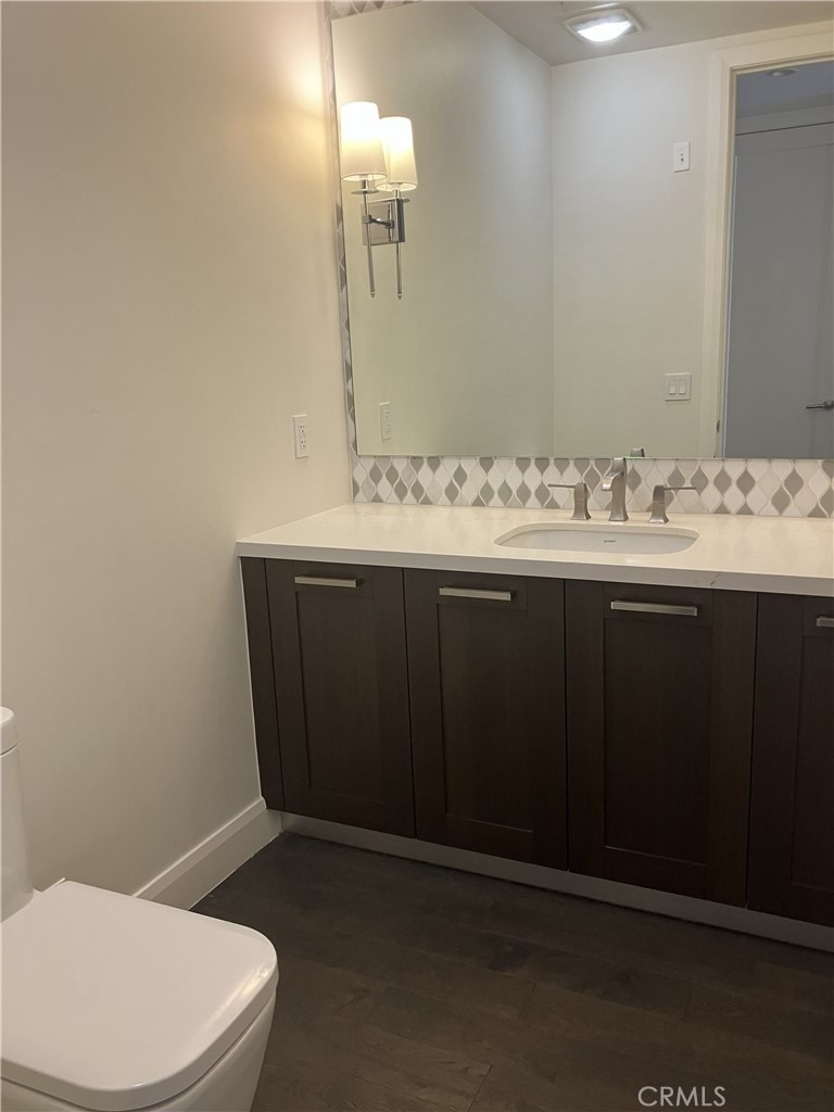 378 W Green Street - Photo 22