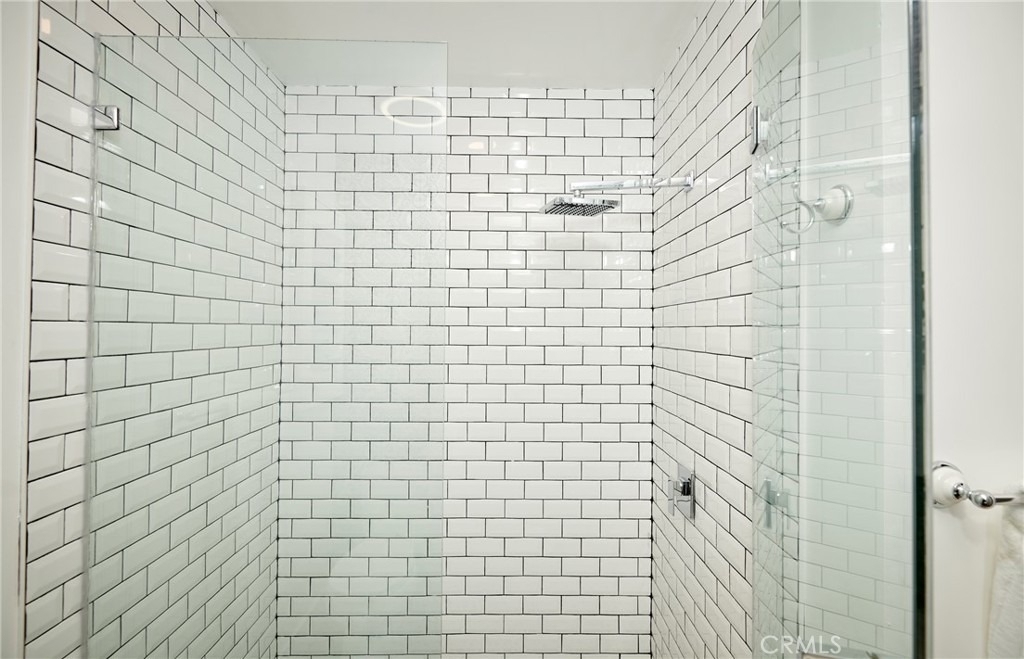 728 Euclid - Photo 12