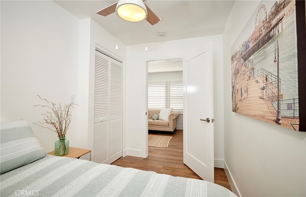 728 Euclid - Photo 5