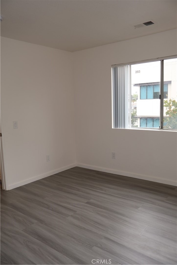 1323 #b W. Palmyra Ave. - Photo 15
