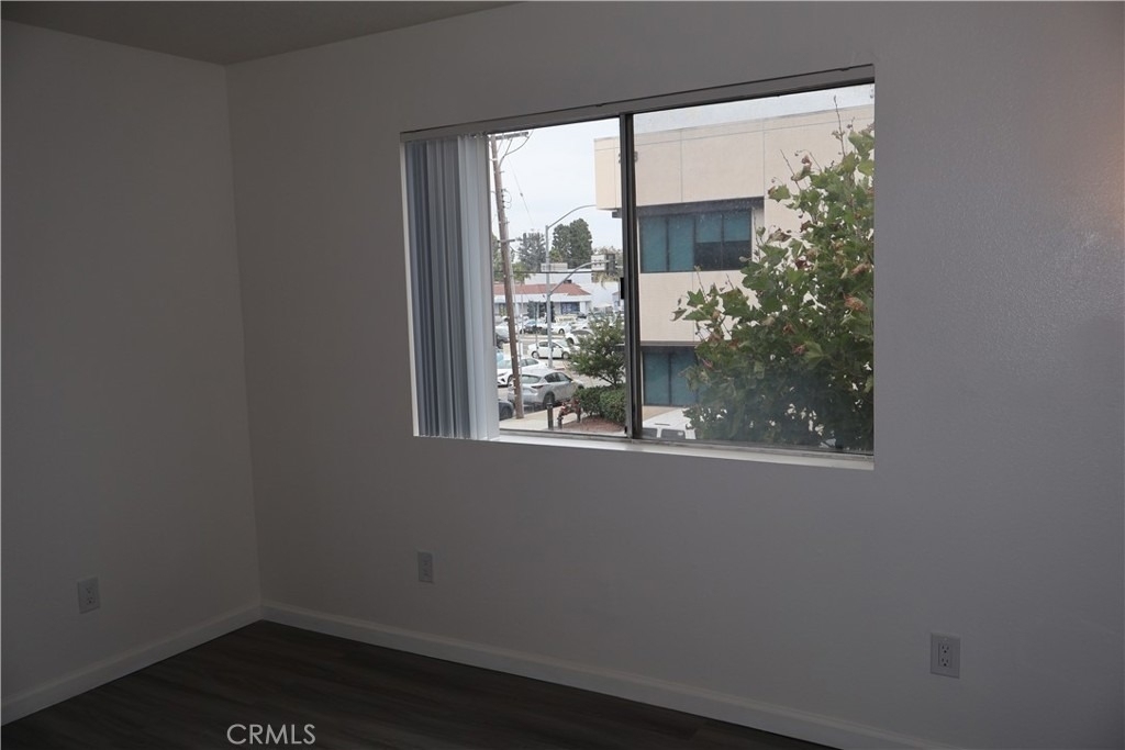 1323 #b W. Palmyra Ave. - Photo 17
