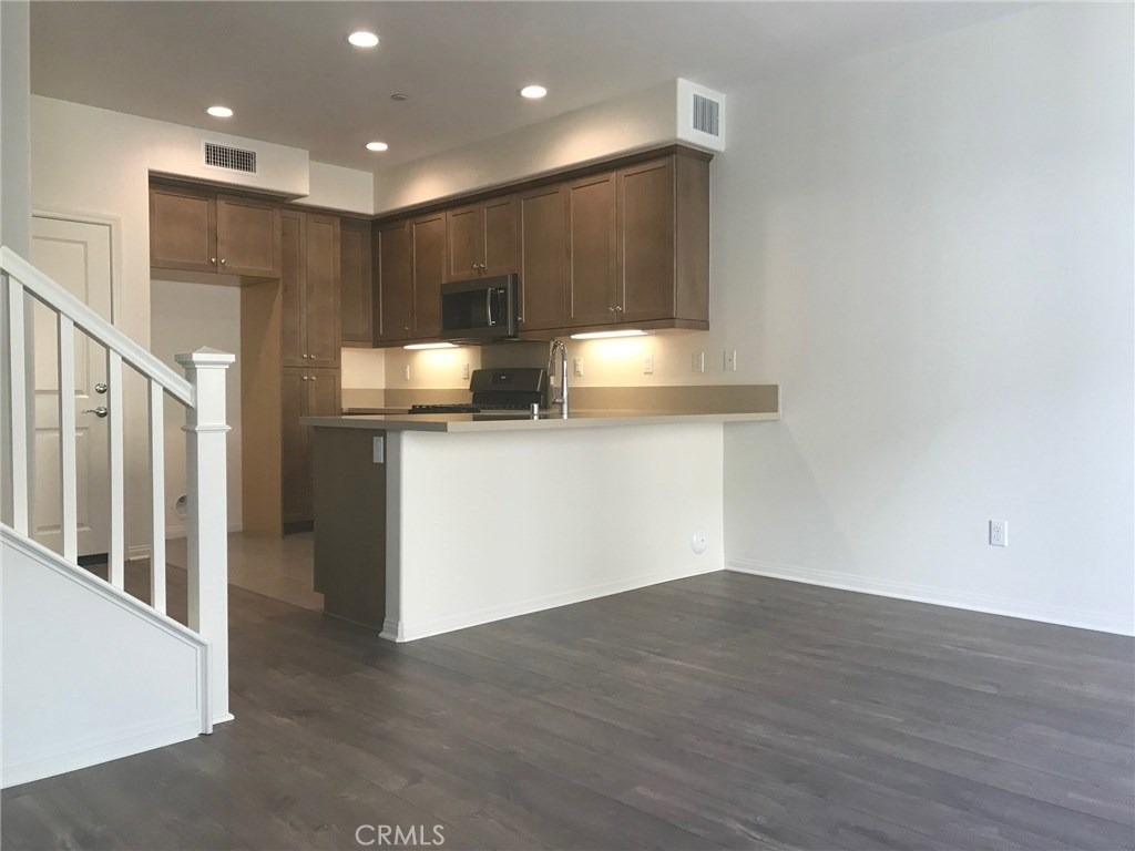 319 Edenfiled Avenue - Photo 6
