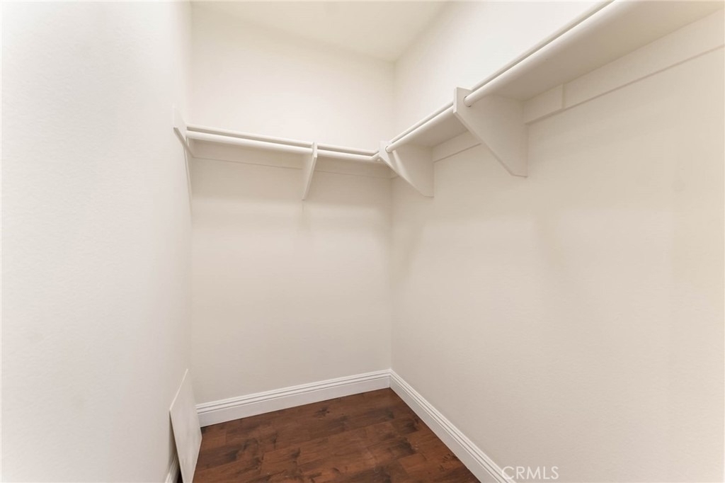 18808 Lull Street - Photo 30