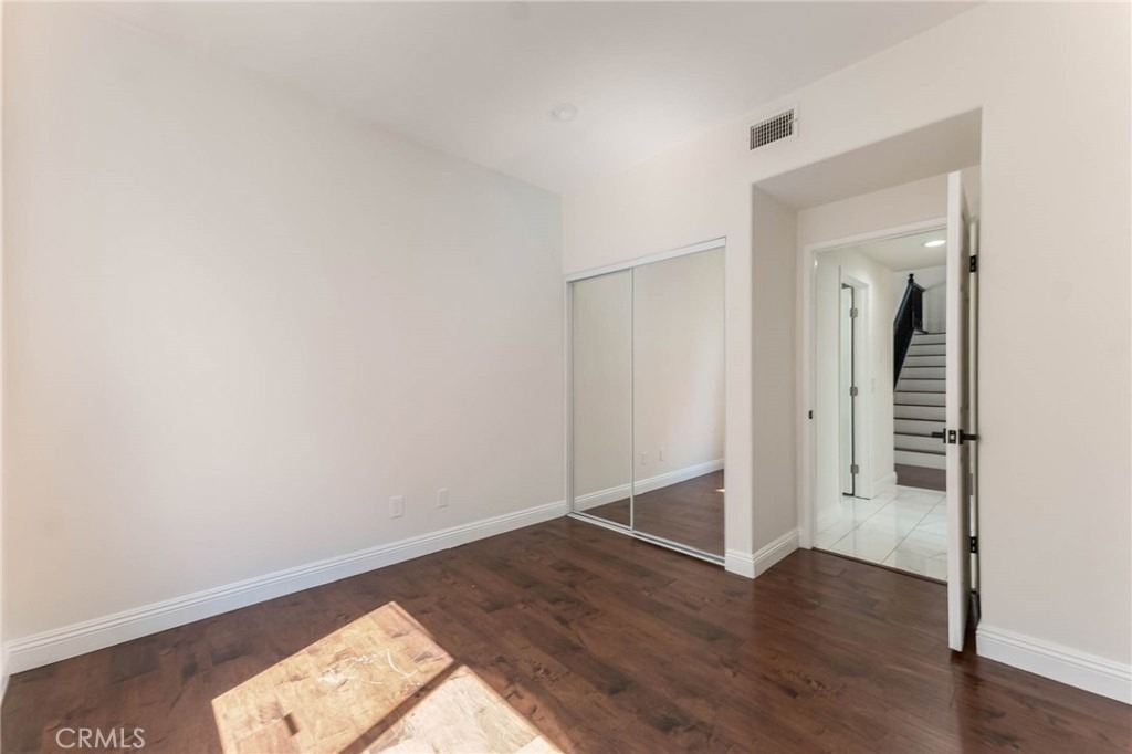 18808 Lull Street - Photo 33