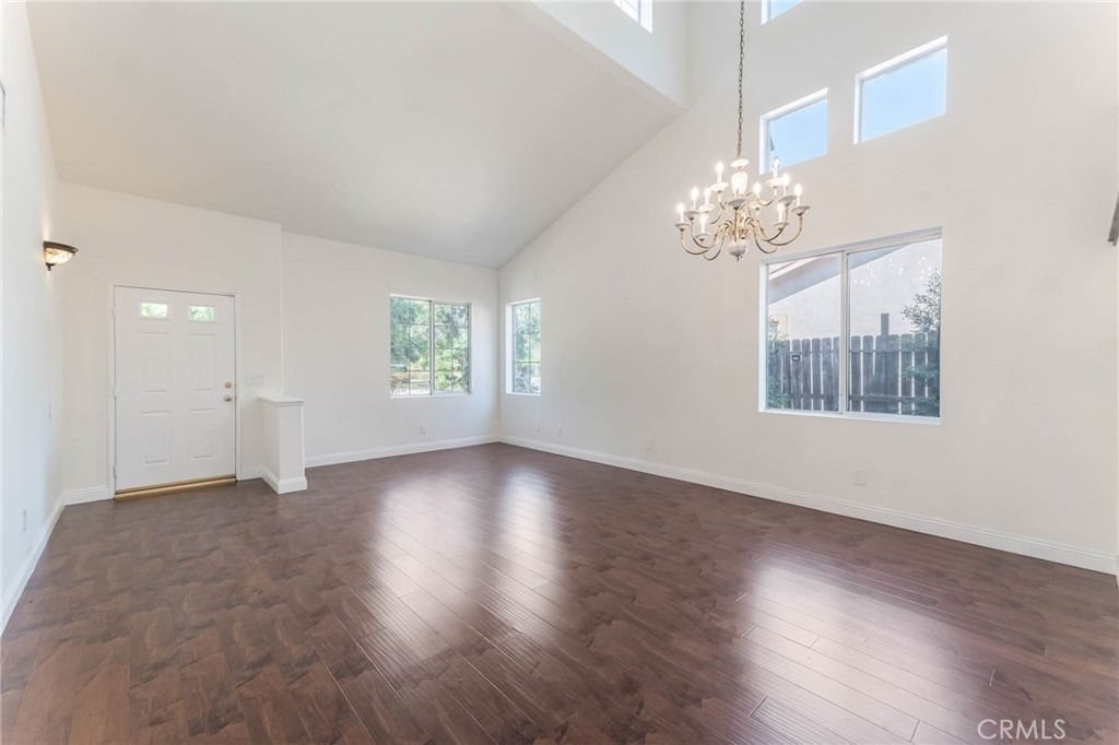 18808 Lull Street - Photo 3