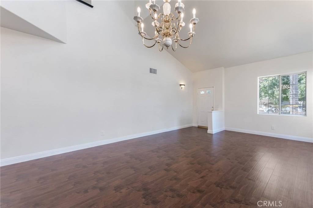 18808 Lull Street - Photo 6