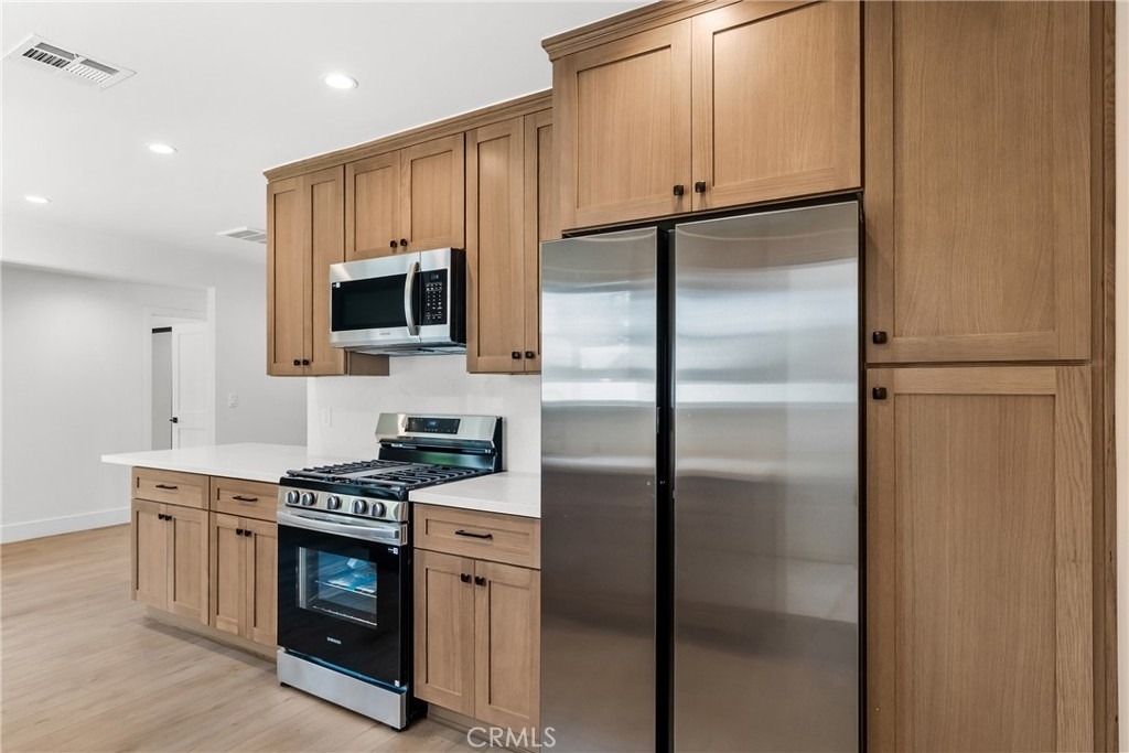 2057 E Villa - Photo 4