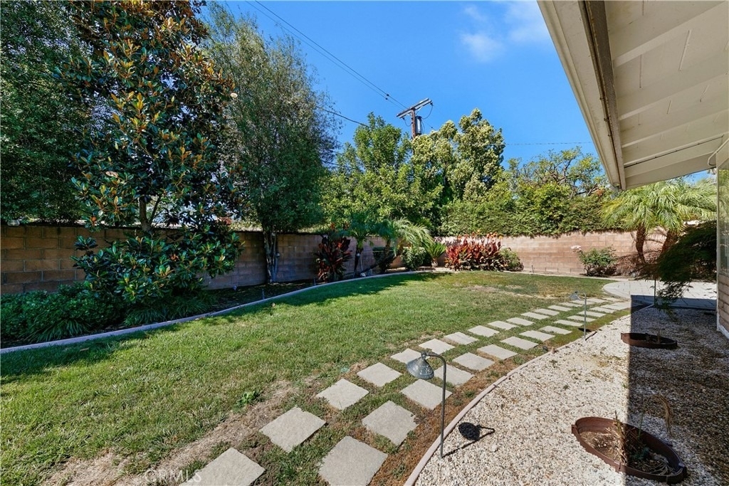 22951 Austin Street - Photo 47