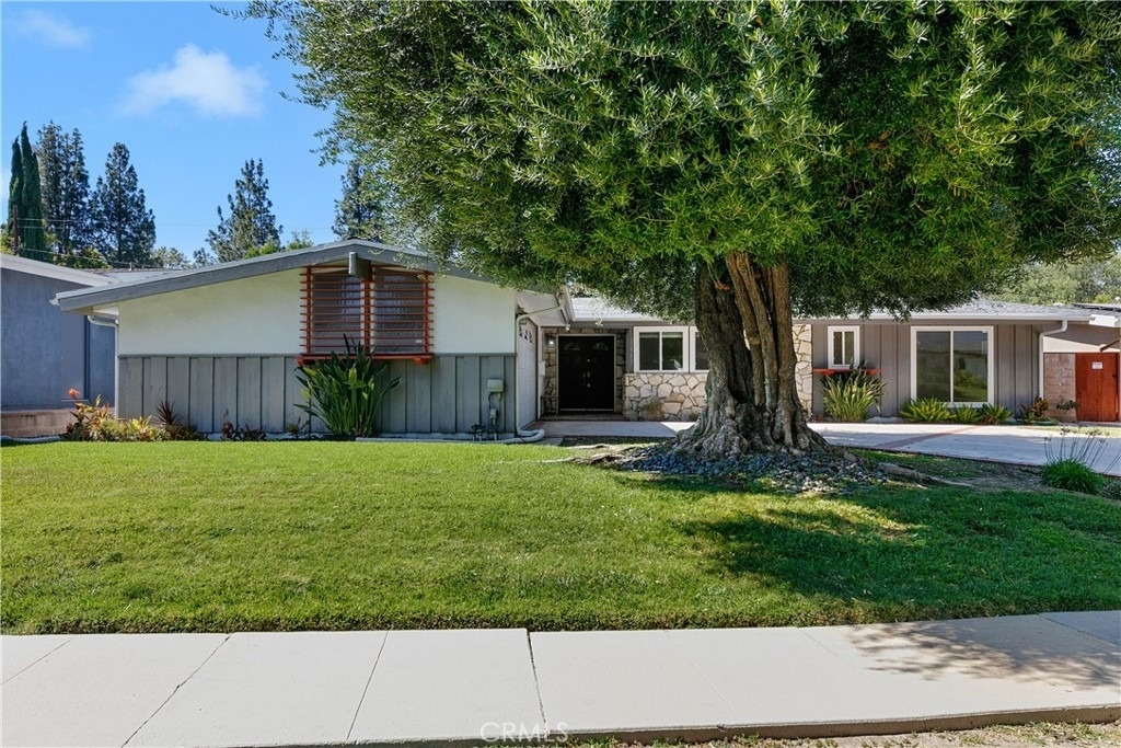 22951 Austin Street - Photo 55