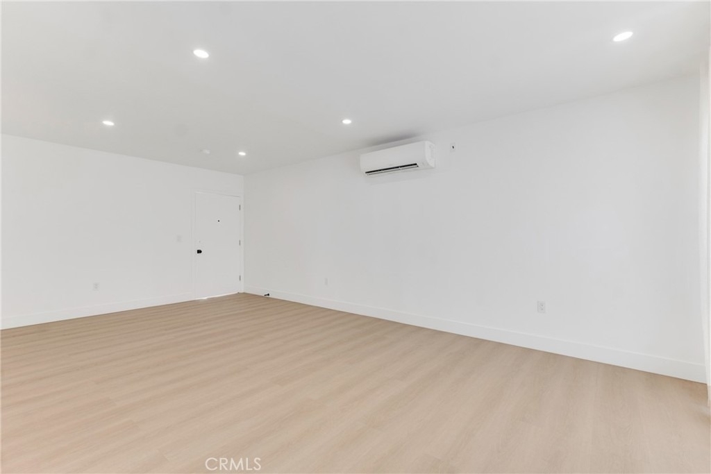 6300 Orange Street - Photo 4