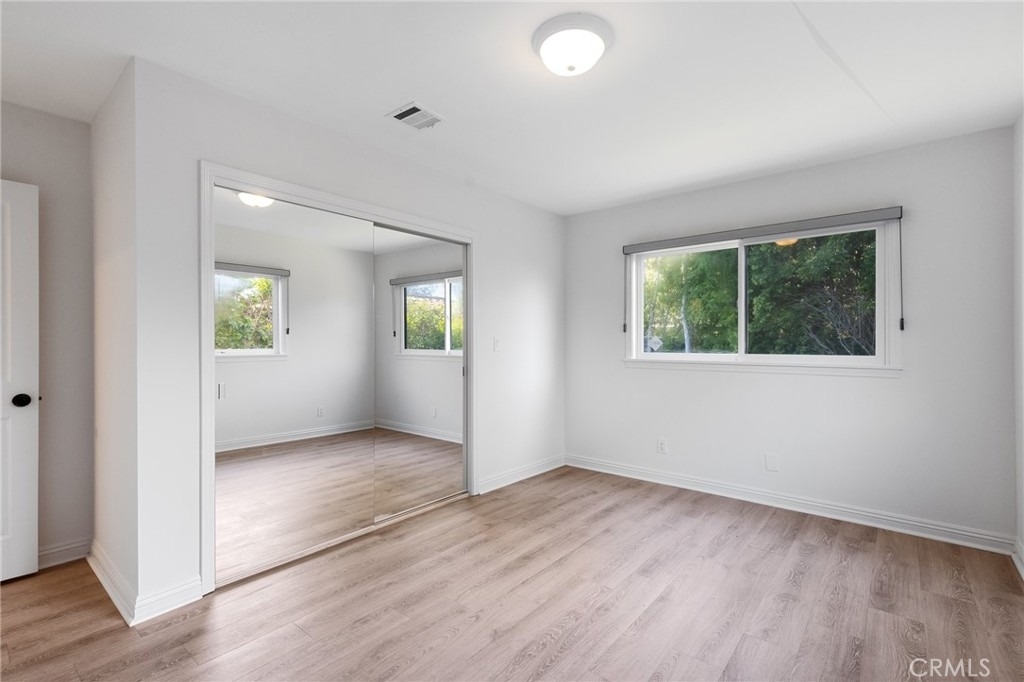 248 N Rexford Drive - Photo 3