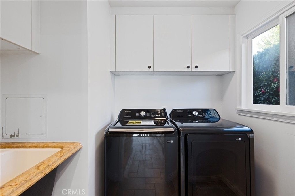 248 N Rexford Drive - Photo 17